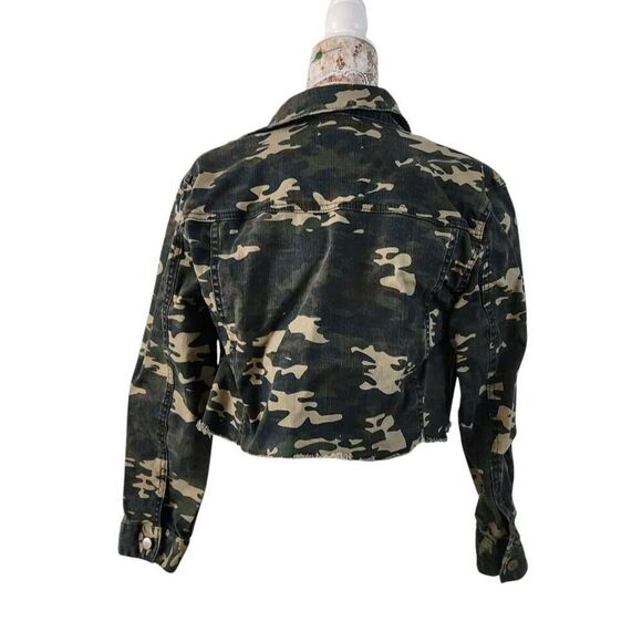 Tinseltown Love Fire Camo Cropped Jacket - Picture 6 of 10